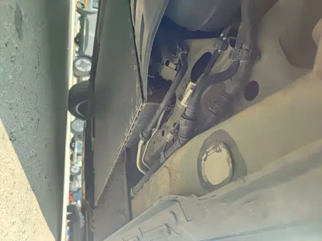 Geely Galaxy Starship 7 EM-i — Фото автомобиля 18