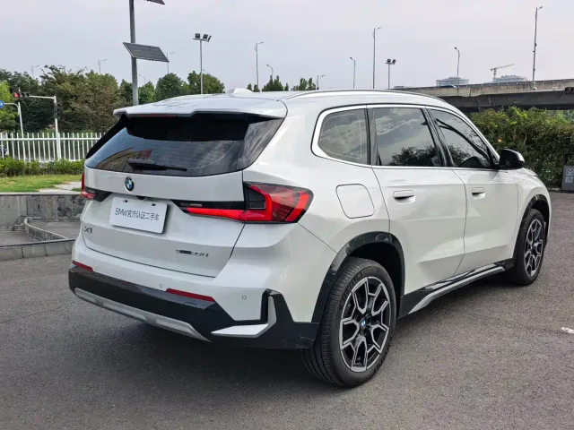 BMW X1 — Фото автомобиля 17