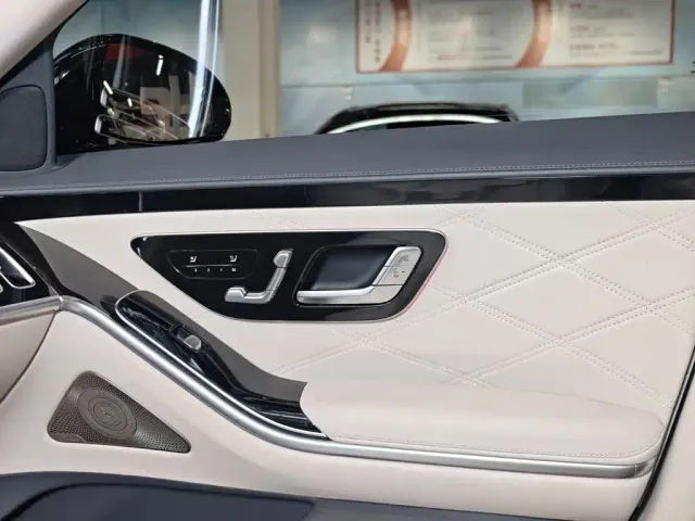 Mercedes-Benz Maybach S-Class 2024 Facelift S 480 4MATIC — Фото автомобиля 19