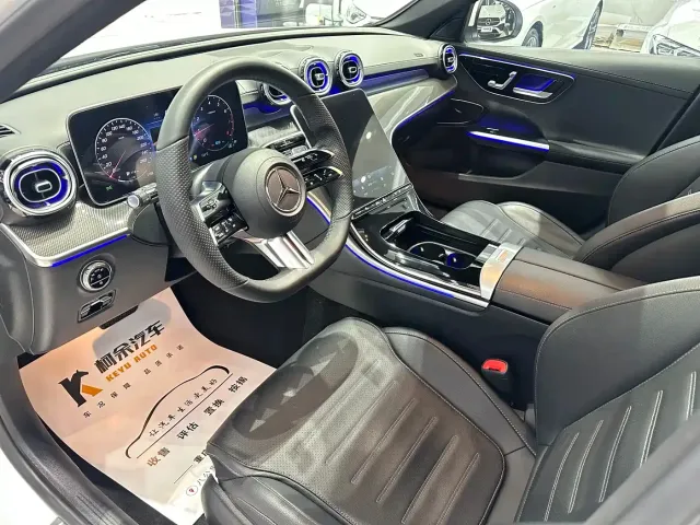 Mercedes-Benz C-Class — Фото автомобиля 5
