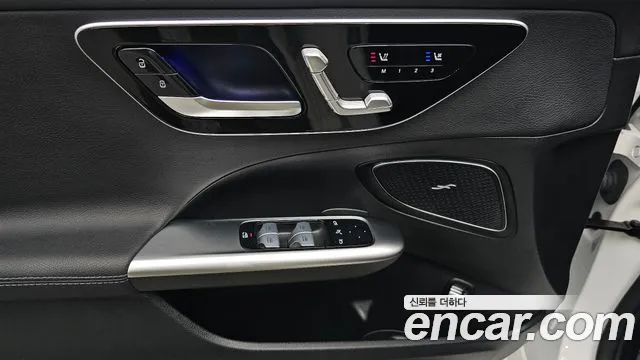 Mercedes-Benz C-Class W206 — Фото автомобиля 24