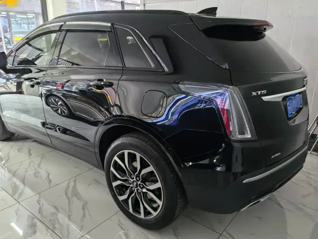 Cadillac XT5 — Фото автомобиля 4