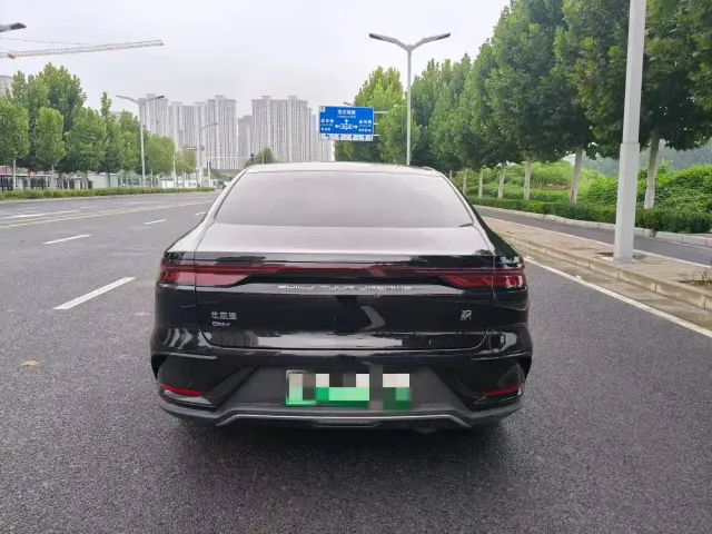 BYD Han — Фото автомобиля 8