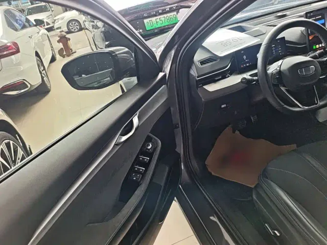 Geely Xingrui — Фото автомобиля 11