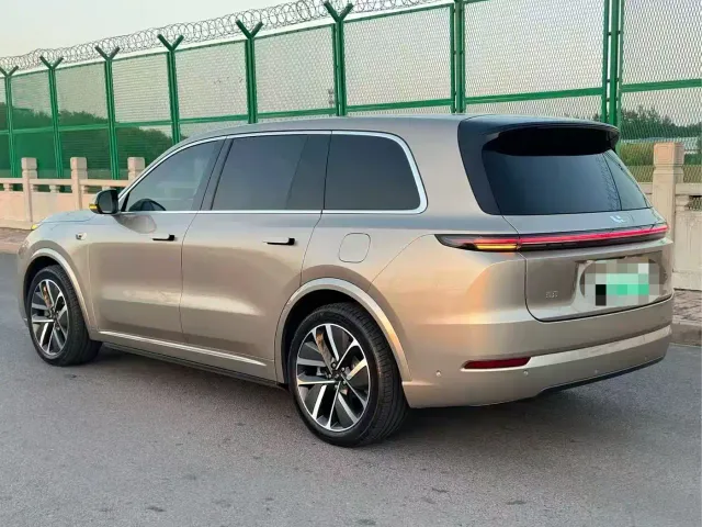 Li Auto L9 — Фото автомобиля 3
