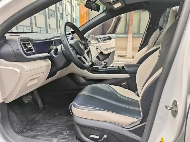 BYD Qin PLUS — Фото автомобиля 7