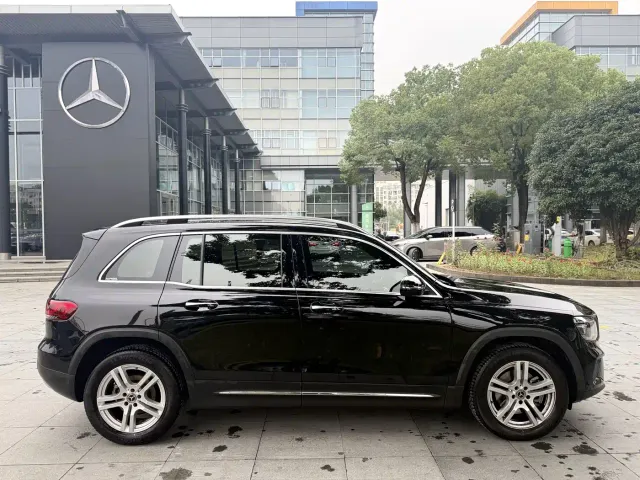 Mercedes-Benz GLB-Class — Фото автомобиля 17