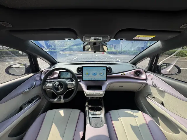 BYD Dolphin — Фото автомобиля 9