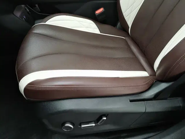 Geely Xingyue L — Фото автомобиля 20