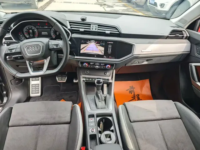 Audi Q3 — Фото автомобиля 6