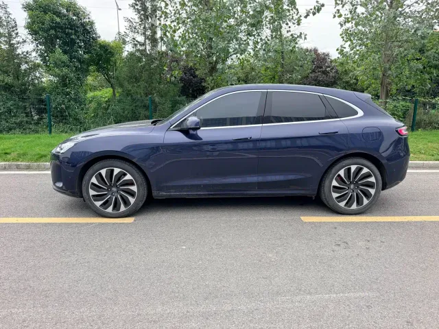 Aito M5 — Фото автомобиля 3