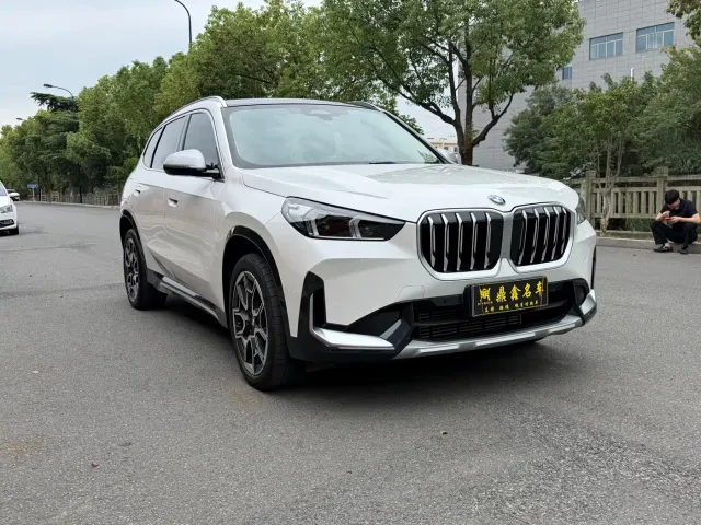 BMW X1 — Фото автомобиля 3