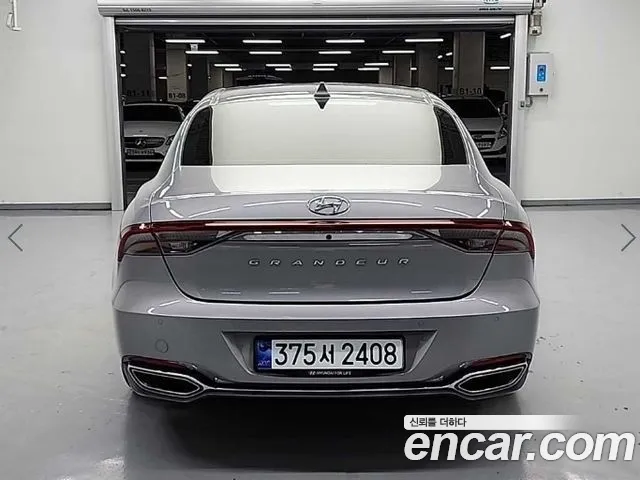 Hyundai Grandeur New — Фото автомобиля 3