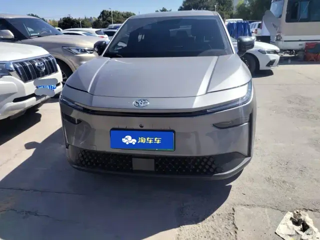 Toyota BoZhi 3X — Фото автомобиля 2