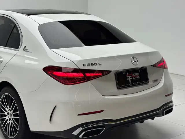 Mercedes-Benz C-Class — Фото автомобиля 21