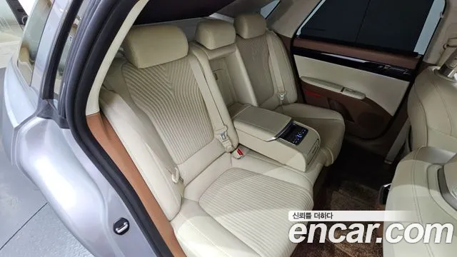 Hyundai Grandeur — Фото автомобиля 8