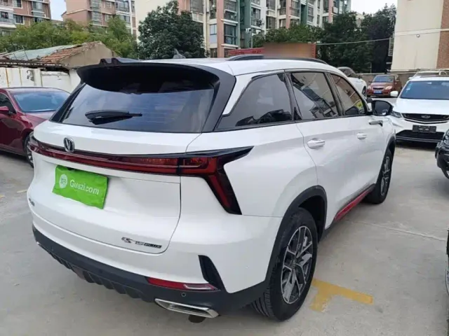 Changan CS75 Plus — Фото автомобиля 6