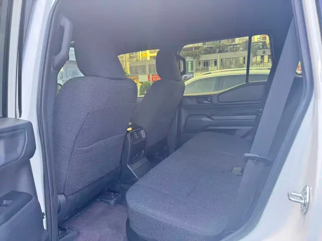 Toyota Prado — Фото автомобиля 4