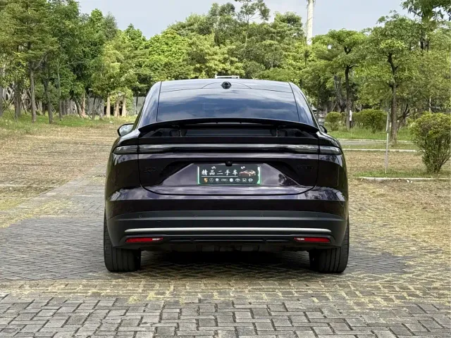 Nio EC6 — Фото автомобиля 18