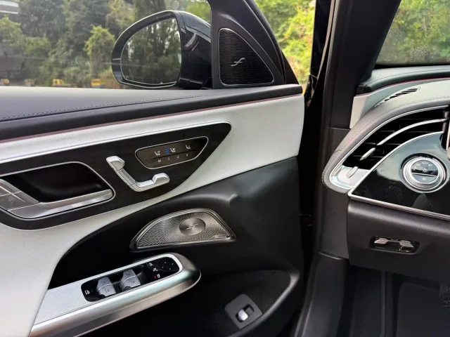 Mercedes-Benz E-Class — Фото автомобиля 6