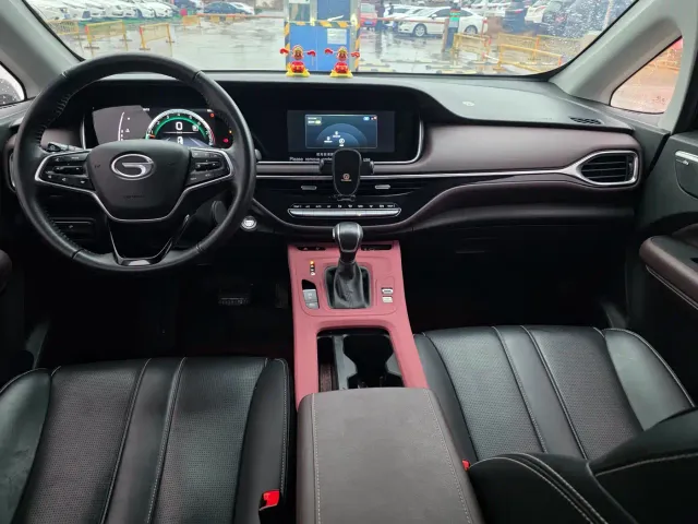 GAC Trumpchi M6 — Фото автомобиля 7