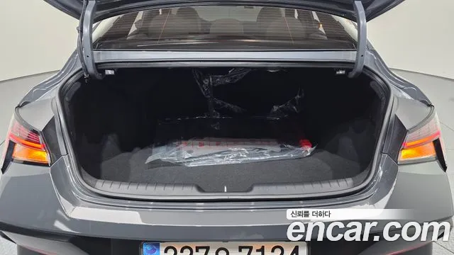 Hyundai Avante CN7 — Фото автомобиля 23