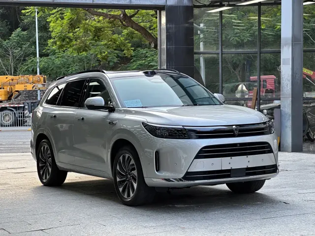 Aito M7 — Фото автомобиля 3
