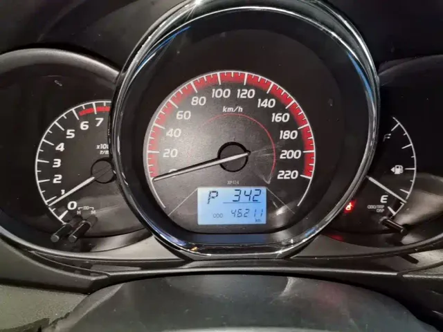 Toyota Vios — Фото автомобиля 11