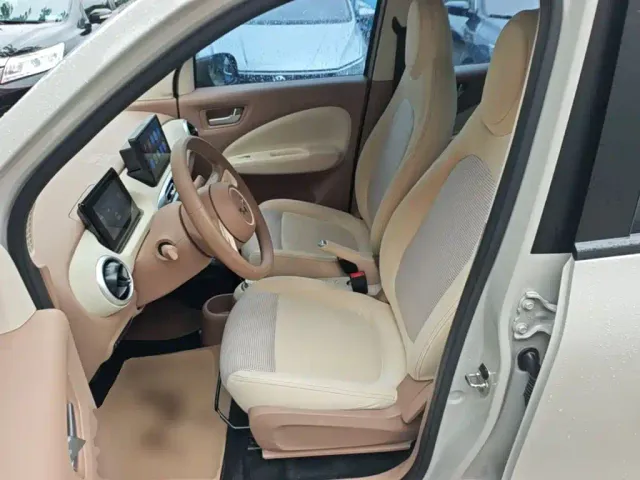 Wuling Hongguang Mini EV — Фото автомобиля 14