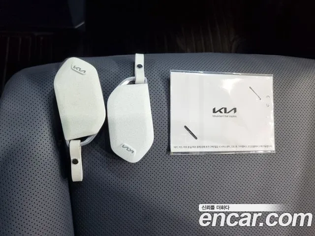 Kia PV5 — Фото автомобиля 16