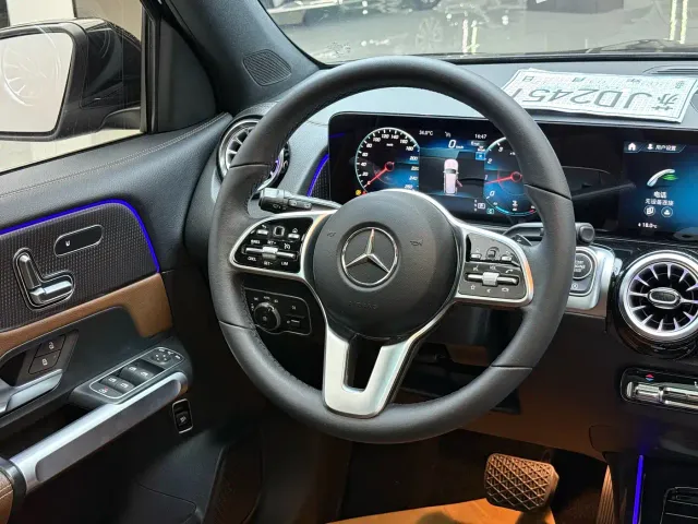 Mercedes-Benz GLB-Class — Фото автомобиля 7