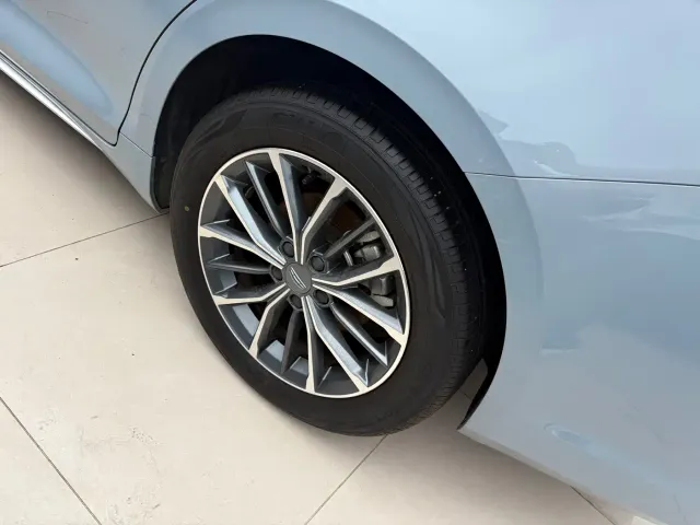 Geely Xingrui — Фото автомобиля 4