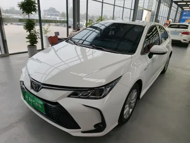 Фотография автомобиля — Toyota Corolla