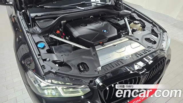 BMW X4 xDrive20i M Sport — Фото автомобиля 6