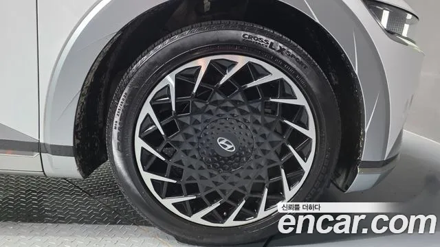 Hyundai Ioniq5 — Фото автомобиля 6
