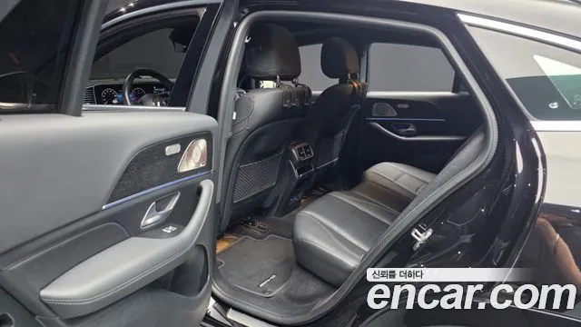 Mercedes-Benz GLE-Class — Фото автомобиля 21