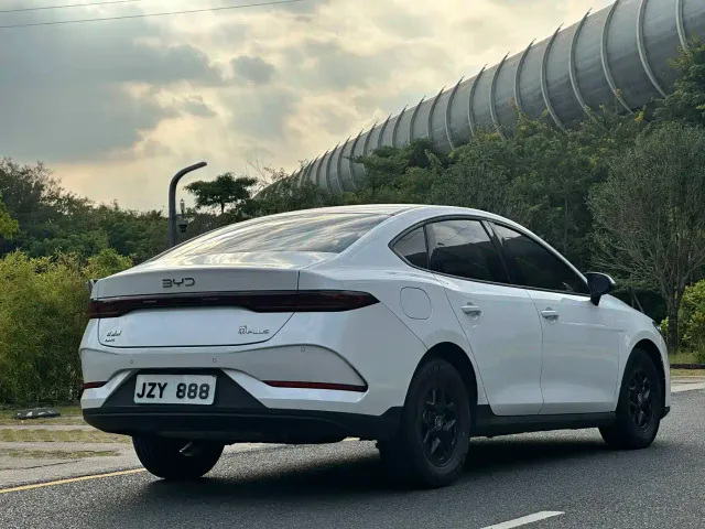 BYD Qin PLUS — Фото автомобиля 6