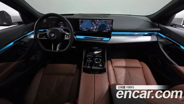 BMW 5-Series 5 серия (G60) 530i xDrive M Sport — Фото автомобиля 7