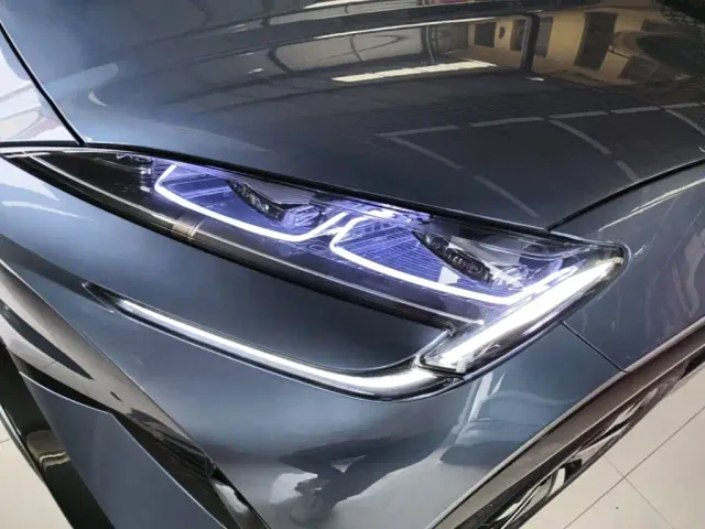 BYD Sealion 07 EV — Фото автомобиля 23