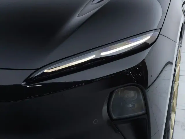 Nio ET5 Touring — Фото автомобиля 23