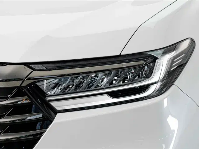 Honda Odyssey — Фото автомобиля 4