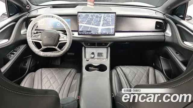 BYD Sealion 7 — Фото автомобиля 6