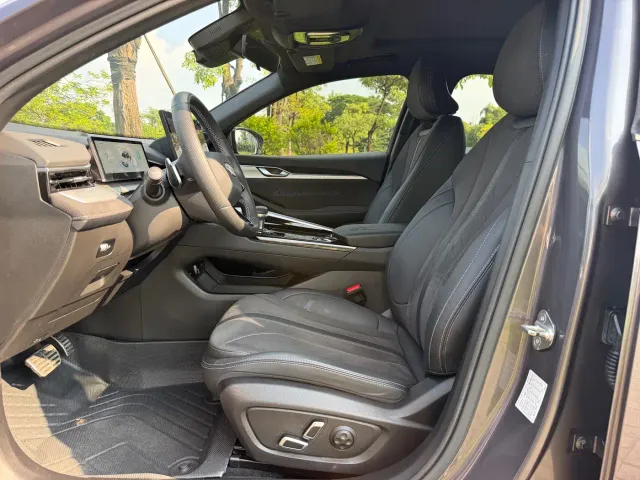 Geely Xingrui — Фото автомобиля 8