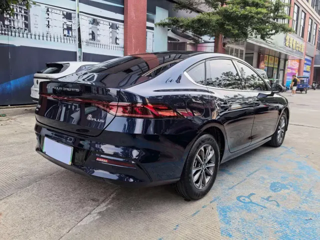 BYD Qin PLUS — Фото автомобиля 4