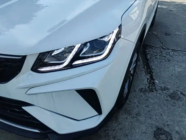 Geely Binyue — Фото автомобиля 23