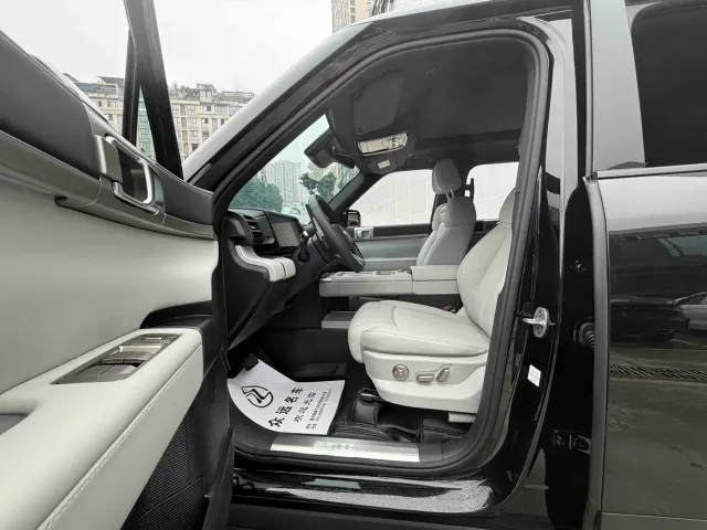 BYD FangChengBao Titanium 7 — Фото автомобиля 12