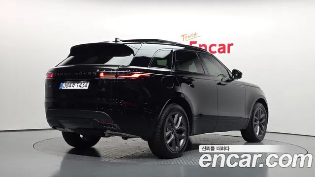 Land Rover Range Rover Velar — Фото автомобиля 2