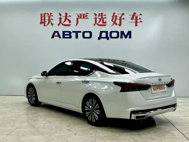 Nissan Teana 2022 2.0L XL-Upr Premium Edition — Фото автомобиля 4