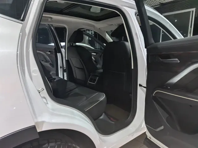 Haval H6 — Фото автомобиля 11