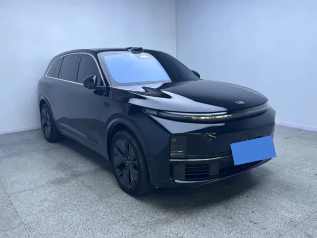 Li Auto L7 — Фото автомобиля 3